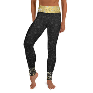 Midnight Bloom Capri Leggings