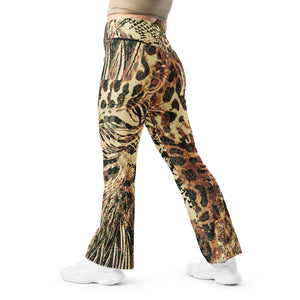 Runway Rogue Flare leggings