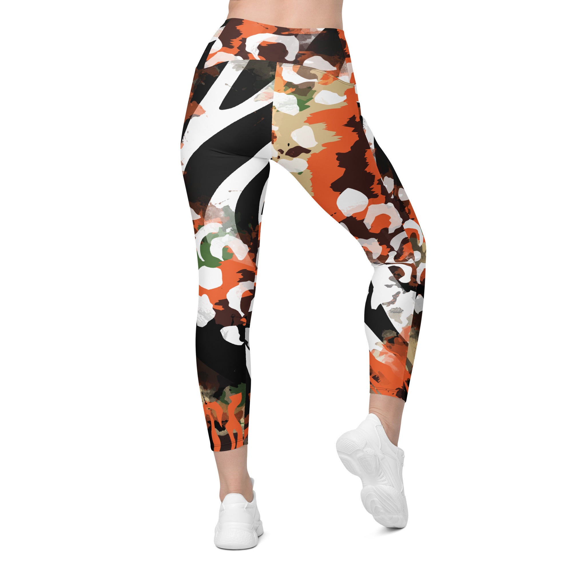 In the Jungle Crossover Leggings with pockets