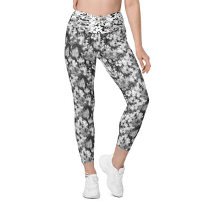 Black and White Blurred Flowers Crossover leggings with pockets