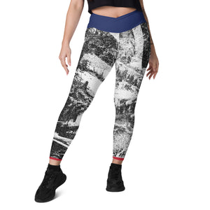 Colorado Mtn and Flag Crossover leggings with pockets