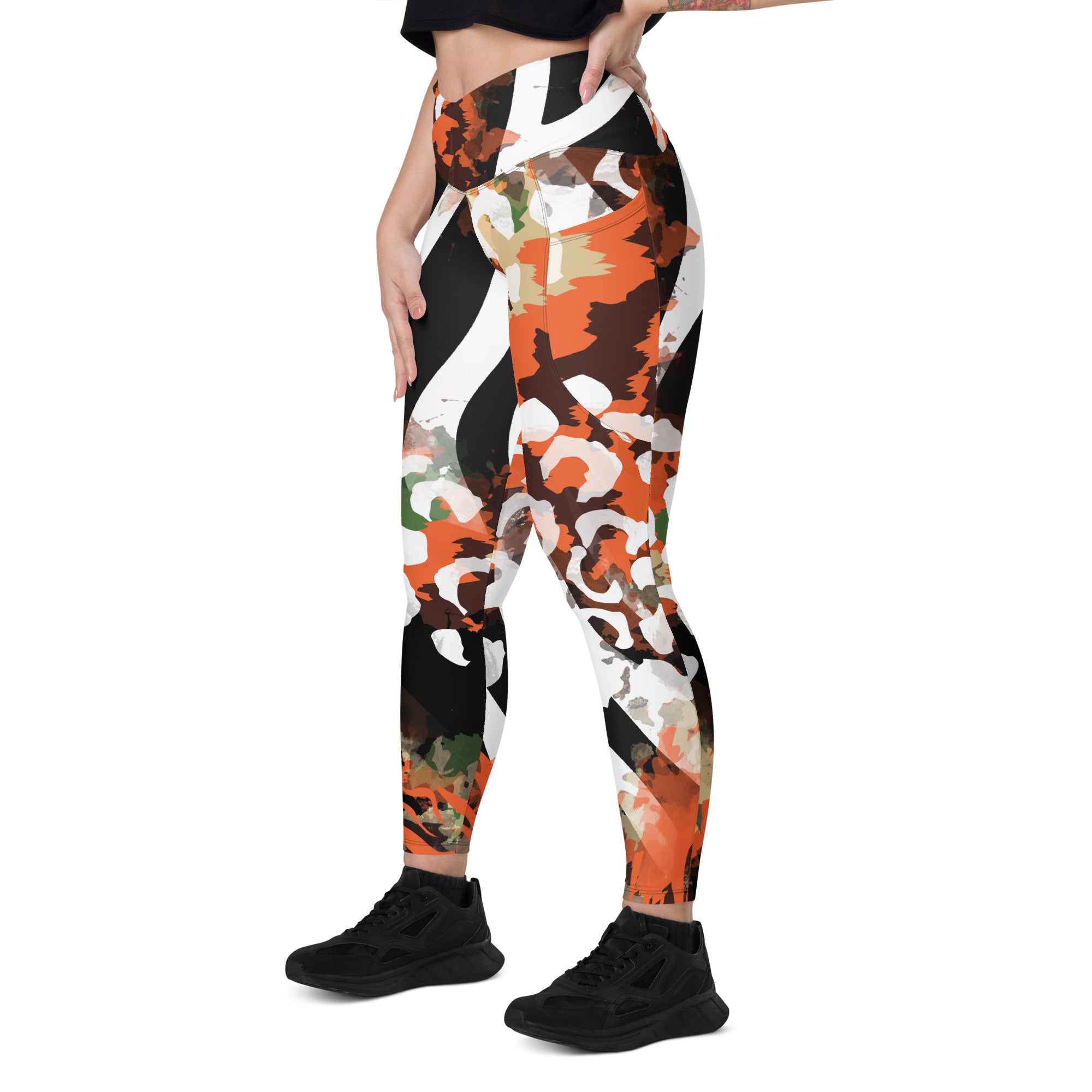 In the Jungle Crossover Leggings with pockets