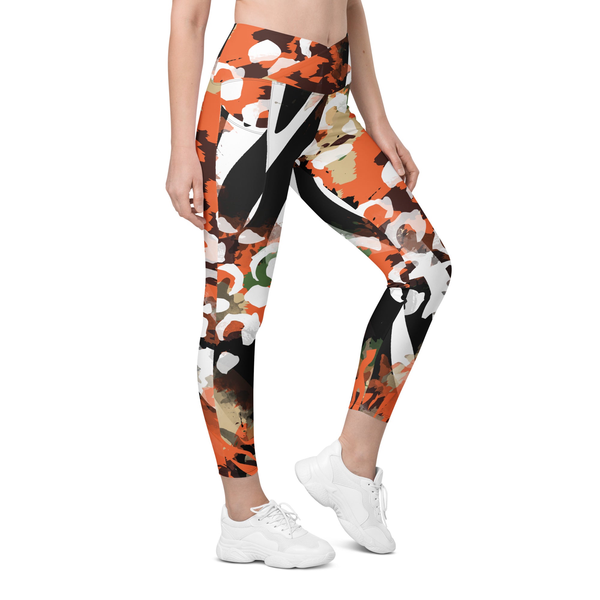 In the Jungle Crossover Leggings with pockets