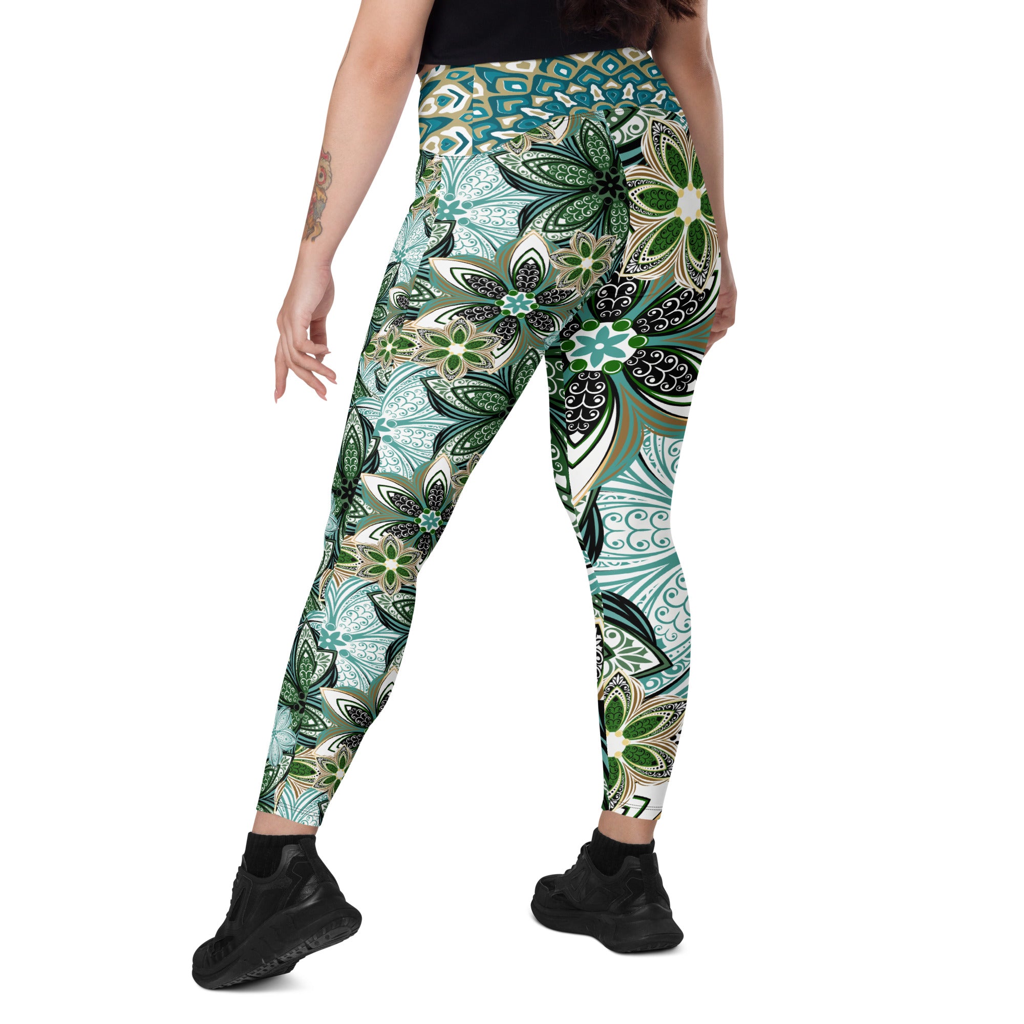 Turquoise and Green Geometric Flowers Leggings with pockets