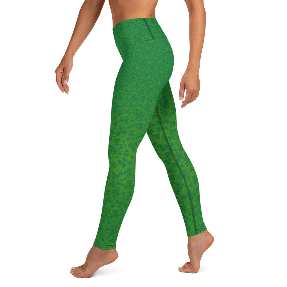 Shamrocks and Swirls on Green - Women's Yoga Leggings